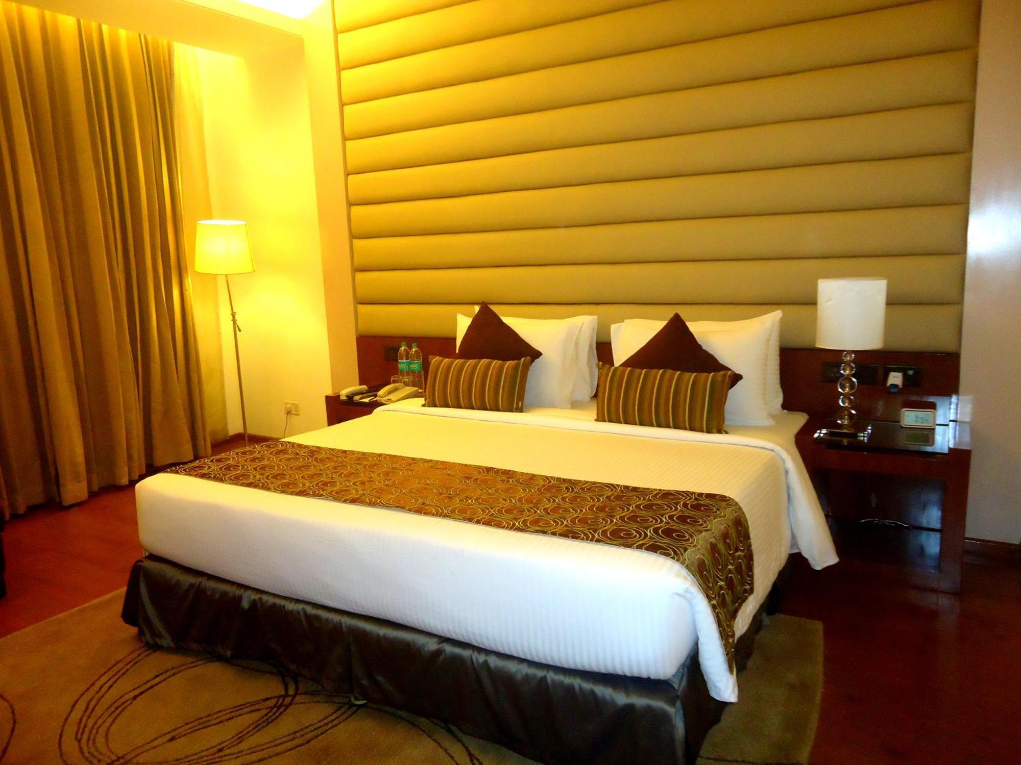 Radisson Blu Hotel Rudrapur Eksteriør billede